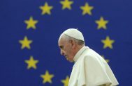 09/08/2019 – El Papa Francisco lamentó que la Europa soñada por los fundadores de la Unión Europea “se ha debilitado con los años” y…