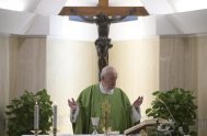 08/10/2019 – El Papa Francisco advirtió que los cristianos que viven la fe a su medida pueden caer en la herejía. Durante la Misa…