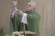 29/10/2019 – En su homilía de la Misa celebrada este martes 29 de octubre en Casa Santa Marta, el Papa Francisco comparó la…