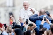 26/02/2020 – El Papa Francisco indicó este Miércoles de ceniza que la Cuaresma es el tiempo “para apagar la televisión y abrir la Biblia”…