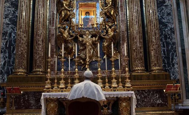 18/03/2020 – El Papa Francisco reveló en una entrevista que rezó para que el Señor detenga la pandemia del coronavirus COVID19…
