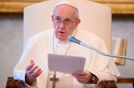 27/05/2020 – El Papa Francisco afirmó este miércoles 27 de mayo, en la Audiencia General, que “la oración es una cadena de vida”…
