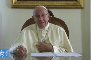 05/06/2020 – El Papa Francisco envío un video mensaje a los participantes en la video-conferencia organizada por Scholas, y las dos Alianzas de primeras…
