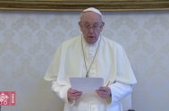 17/12/2020 – El Papa Francisco dirigió un video mensaje con motivo del Simposio (en parte online) que se celebra hoy y mañana en…