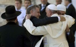 05/01/2022 – (Fuente: Vatican News) Francisco dedica el primer mensaje de oración del 2022 contra la discriminación y la persecución religiosa.&hellip;
