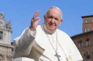 20/04/2022 – Este miércoles 20 de abril, el Papa Francisco presidió la Audiencia General ante una Plaza de San Pedro abarrotada de fieles y…