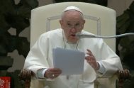 13/04/2022 -En la audiencia general de este miércoles santo, el Papa Francisco dedicó su catequesis al tema de la paz que trae Jesús,…