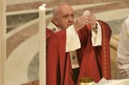 25/05/2022 – A pesar de que el Papa Francisco padece un grave dolor en su rodilla debido a una rotura de ligamentos, la Oficina…
