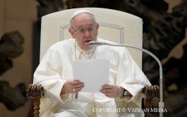 24/08/2022 – En la Audiencia General de este miércoles 24 de agosto, el Papa Francisco aseguró que “nuestro destino es resucitar”…
