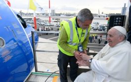 03/11/2022 – (Fuente: Vatican News) A las 9.45 de la mañana hora de Roma despegó el avión que lleva al Papa…