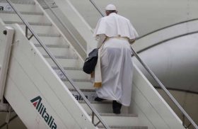 31/01/2023 – (Fuente: Vatican News) El Papa Francisco salió del aeropuerto de Fiumicino en un vuelo de Ita Airways y llegará a la República Democrática del Congo esta tarde. Comienza así su…