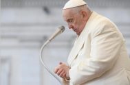 08/05/2023 – El Papa Francisco instó a no dejar de lado la oración en la vida cotidiana y a rezar “en serio”, asiduamente,…