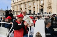 19/04/2023 – Este 19 de abril, el Papa Francisco presidió como cada miércoles la Audiencia General ante miles de fieles que le escuchaban…