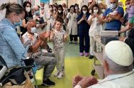 15/06/2023 – En la mañana de este jueves 15 de junio, el Papa Francisco visitó el Departamento de Oncología Pediátrica y Neurocirugía infantil…