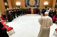 30/11/2023 – (Fuente: Vatican News) En la audiencia a los miembros de la Comisión Teológica Internacional, el Pontífice entrega el discurso mientras reafirma…