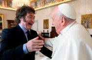 12/02/2024 – El Presidente argentino, Javier Milei concretó finalmente su esperada reunión con el papa Francisco en el Vaticano. El Presidente estuvo 70…