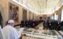 13/02/2024 – El Papa recibe a los participantes en la sesión plenaria de la Pontificia Academia para la Vida, reunidos…