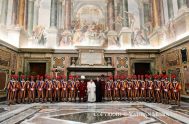 06/05/2024 - (Fuente: Vatican News) El Papa recibió a los miembros del Cuerpo de la Guardia Suiza Pontificia, que han venido con sus…