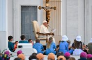 31/07/2024 – (Fuente: Vatican News) El Santo Padre recibió de manera extraordinaria a los más de 50 mil acólitos provenientes de 88 diócesis…