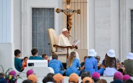 31/07/2024 – (Fuente: Vatican News) El Santo Padre recibió de manera extraordinaria a los más de 50 mil acólitos provenientes…