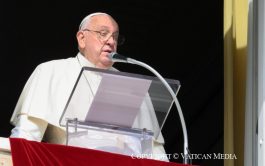 28/10/2024 – (Fuente: Vatican News) En el Ángelus de la Plaza de San Pedro, Francisco invitó a tener el cuidado…