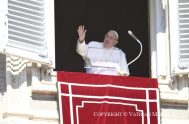 14/10/2024 – (Vatican News) Comentando el pasaje del Evangelio de Marcos sobre el hombre rico que corre hacia Jesús para preguntarle cómo tener…