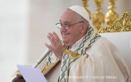 21/10/2024 – (Fuente: Vatican News) El Papa Francisco preside la Santa Misa con rito de canonización de 14 beatos en…