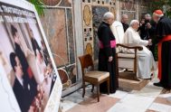 26/11/2024 – (Fuente: Vatican News) El Santo Padre participa en un acto conmemorativo del 40º aniversario del tratado de paz y amistad entre…