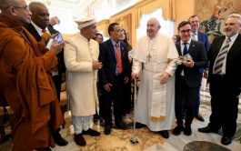 26/11/2024 – (Fuente: Vatican News) El Papa recibió en audiencia al Universal Peace Council (Consejo Universal de la Paz) que…