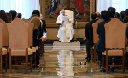 29/11/2024 – (Fuente: Vatican News) El Papa recibió en audiencia a una delegación del Departamento de Odontología de la Universidad de Nápoles «Federico II», con motivo del 800 aniversario de la institución,…