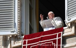 18/11/2024 – (Fuente: Vatican News) El Papa Francisco invita a dar a las cosas “su justo peso” y a reflexionar…