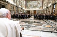 17/12/2024 – (Fuente: Vatican News) El Papa Francisco recibió esta mañana en audiencia, en la Sala Clementina del Palacio Apostólico, a cuatrocientos representantes…