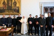 17/01/2025 – (Fuente: Vatican News) El Papa se reunió con la comunidad del Colegio Sacerdotal Argentino en Roma y evocó las costumbres de…