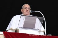 https://youtu.be/mIvznbAoRE4 27/01/2025 - (Fuente: Vatican News) Este 26 de enero, Domingo de la Palabra de Dios, en sus palabras previas a la oración…