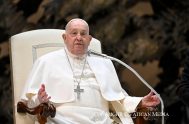 12/02/2024 - (Fuente: Vatican News) Al final de la audiencia general, Francisco relanza el llamamiento a hacer “todo” para acabar con la violencia…