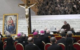 12/03/2025- (Fuente: Vatican News) En la sexta meditación de los ejercicios espirituales de Cuaresma celebrados en el Aula Pablo VI…