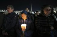 07/03/2025 - El Papa Francisco envió un mensaje de agradecimiento a los peregrinos reunidos en la Plaza de San Pedro para el rezo…