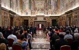 16/06/2025 - Al recibir a los peregrinos venidos a Roma para la beatificación de Floribert Bwana Chui el Papa León…