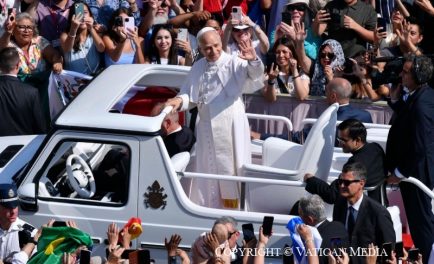 18/06/2025 - (Fuente: Vatican News) La parálisis, interior y exterior, está en el centro de la catequesis de la audiencia general del Papa, la quinta desde el inicio de su pontificado. A…