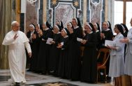 30/06/2025 - (Fuente: Vatican News) León XIV recibe a las Hermanas de la Orden de San Basilio Magno, a las Hijas de la…