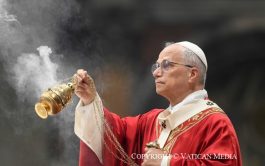 30/06/2025 - El papa León XIV presidió la misa en la solemnidad de los santos apóstoles Pedro y Pablo en…