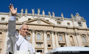 30/07/2025 - (Fuente: Vatican News) En la audiencia general en la Plaza de San Pedro, reanudada tras…