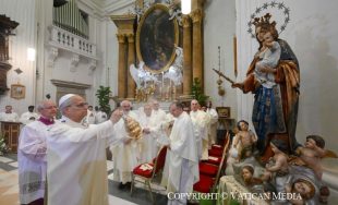 15/08/2025 - (Fuente: Vatican News) En su homilía de la misa celebrada esta mañana con motivo de la solemnidad de la Asunción de la Bienaventurada Virgen María, que tuvo lugar en la…