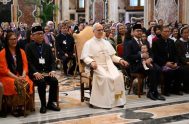 23/09/2025 - (Fuente: Vatican News) El Papa León XIV recibe en audiencia en el Vaticano a la comunidad indonesia de Roma y recuerda…