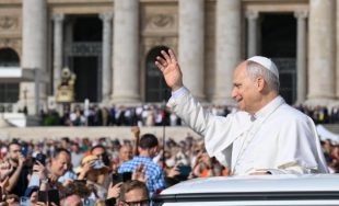 17/09/2025 - (Fuente: Vatican News) Continuando con las catequesis sobre “Jesús esperanza nuestra”, León XIV reflexionó hoy sobre el misterio del Sábado Santo que “nos invita a descubrir que la vida no…