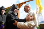 16/09/2025 - (Fuente: Vatican News) El Papa ha recibido esta mañana en Castel Gandolfo al catholicos de todos los armenios. El Patriarca invitó…