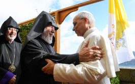 16/09/2025 - (Fuente: Vatican News) El Papa ha recibido esta mañana en Castel Gandolfo al catholicos de todos los armenios.…