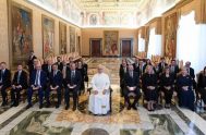 30/09/2025 - El Papa recibió en el Vaticano este lunes 29 de septiembre al Grupo de Trabajo sobre el Diálogo Intercultural e Interreligioso…
