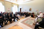 10/10/2025 - (Fuente: Vatican News) En su discurso a los representantes de la Fundación Ayuda a la Iglesia Necesitada, León XIV reiteró su…