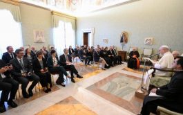 10/10/2025 - (Fuente: Vatican News) En su discurso a los representantes de la Fundación Ayuda a la Iglesia Necesitada, León…
